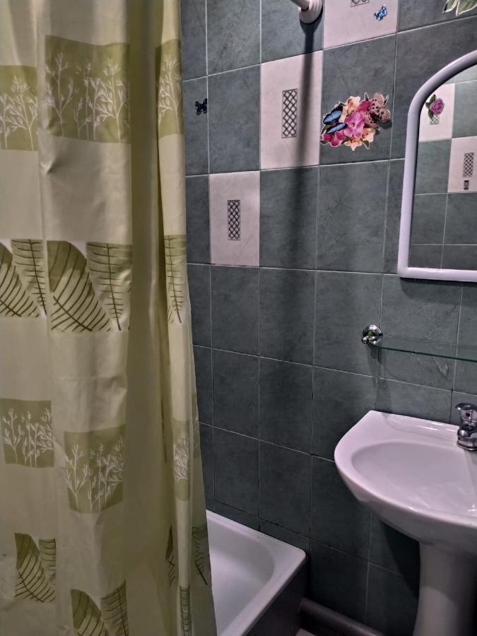 Apartament Квартира В Гаграх Zewnętrze zdjęcie