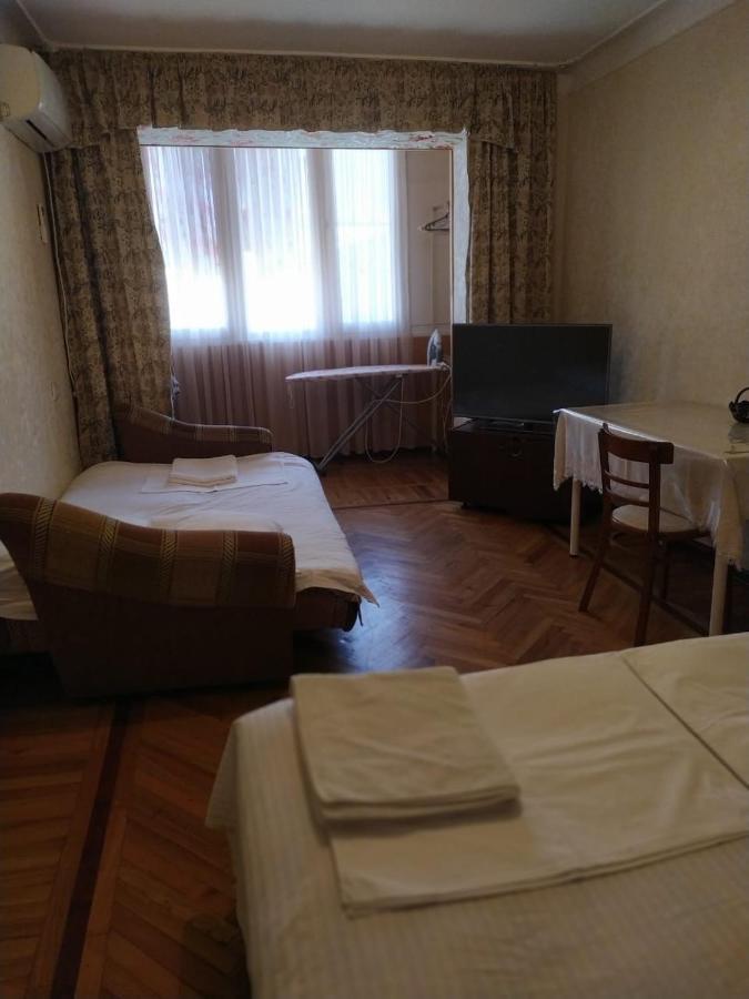 Apartament Квартира В Гаграх Zewnętrze zdjęcie