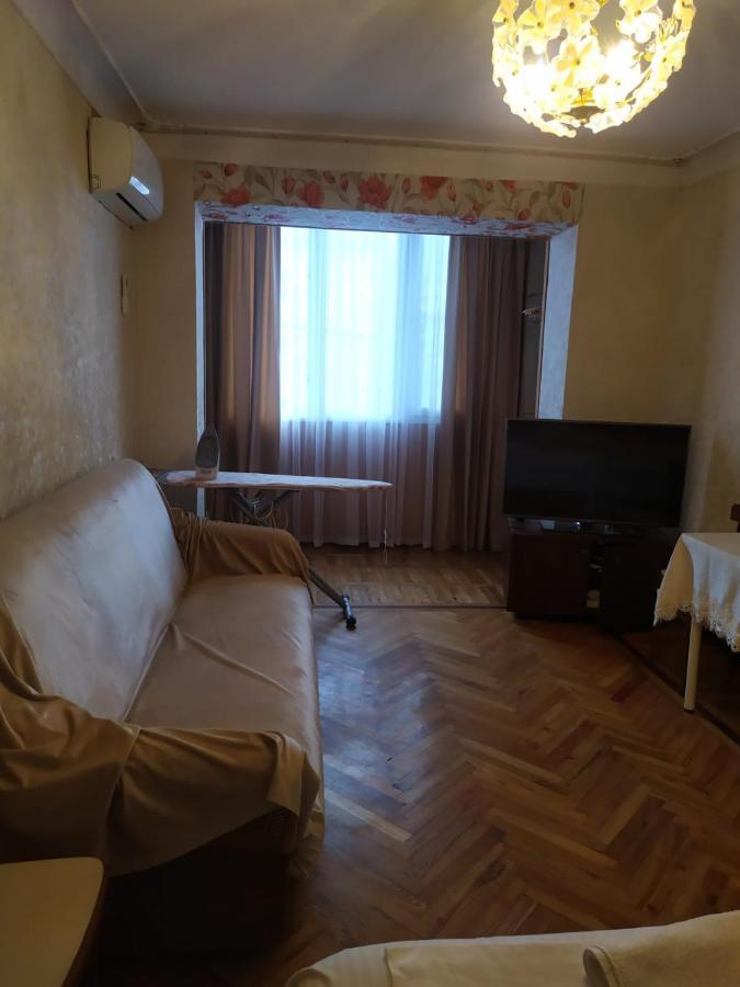 Apartament Квартира В Гаграх Zewnętrze zdjęcie