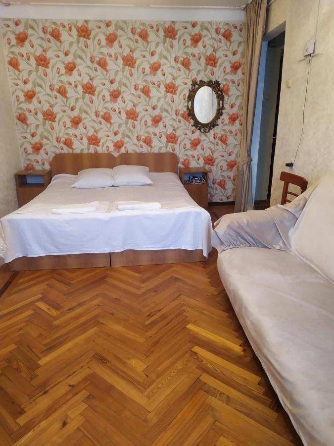Apartament Квартира В Гаграх Zewnętrze zdjęcie